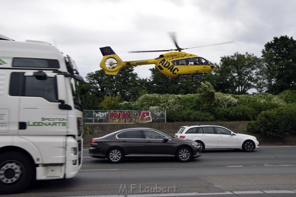 VU Kradfahrer gestuerzt A 4 Rich Olpe Rodenkirchener Bruecke P19.JPG - Miklos Laubert